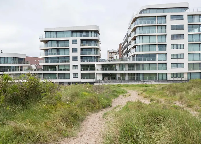 公寓 Rustig Gelegen Te Oostende/middelkerke