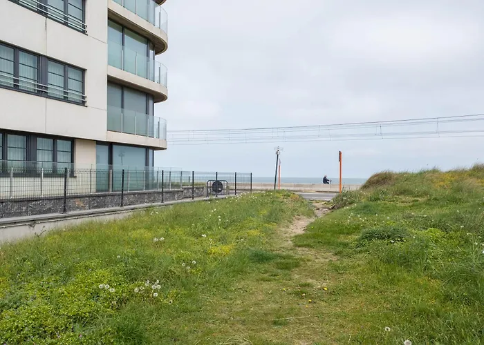 公寓 Rustig Gelegen Te Oostende/middelkerke *