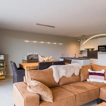 Appartement Rustig Gelegen Te Oostende/middelkerke Oostende